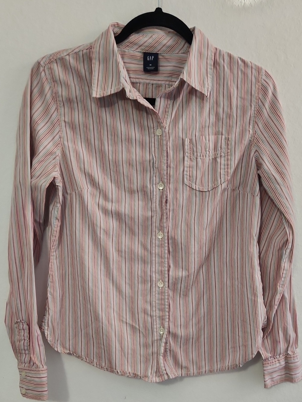 ​GAP Vintage Style Striped Long Sleeve Button-Down Shirt Size M Pink Blue Green